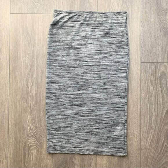 Zara Women’s High Waist Pencil Skirt Space dye print Grey Black Size Medium - Picture 6 of 14